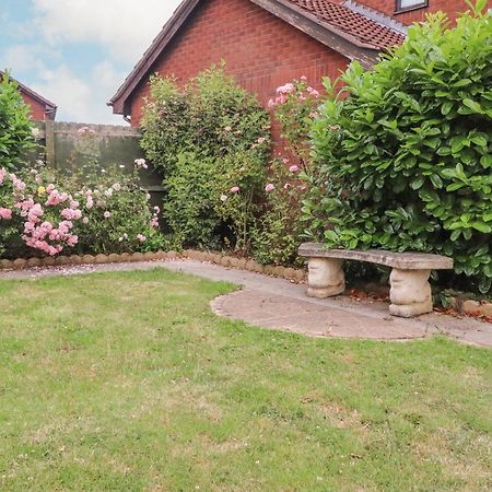 23 Wolsey Close Thornton  Εξωτερικό φωτογραφία